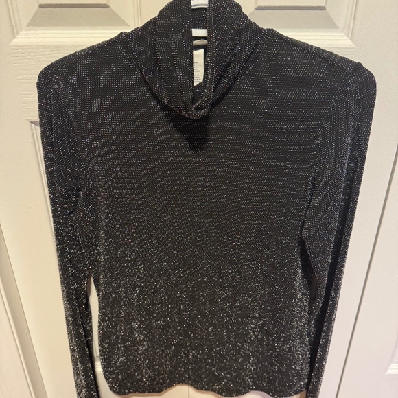 H&M turtle neck - Picture 1 of 2